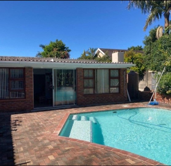 4 Bedroom Property for Sale in Amalinda Eastern Cape